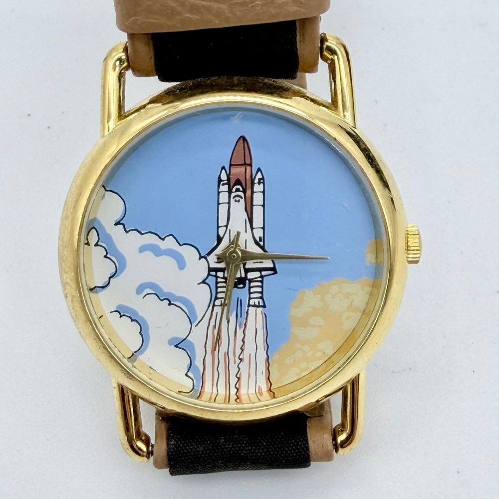 NASA Space Shuttle Discovery Unisex Quartz Gold Leather Black NASA Logo Watch